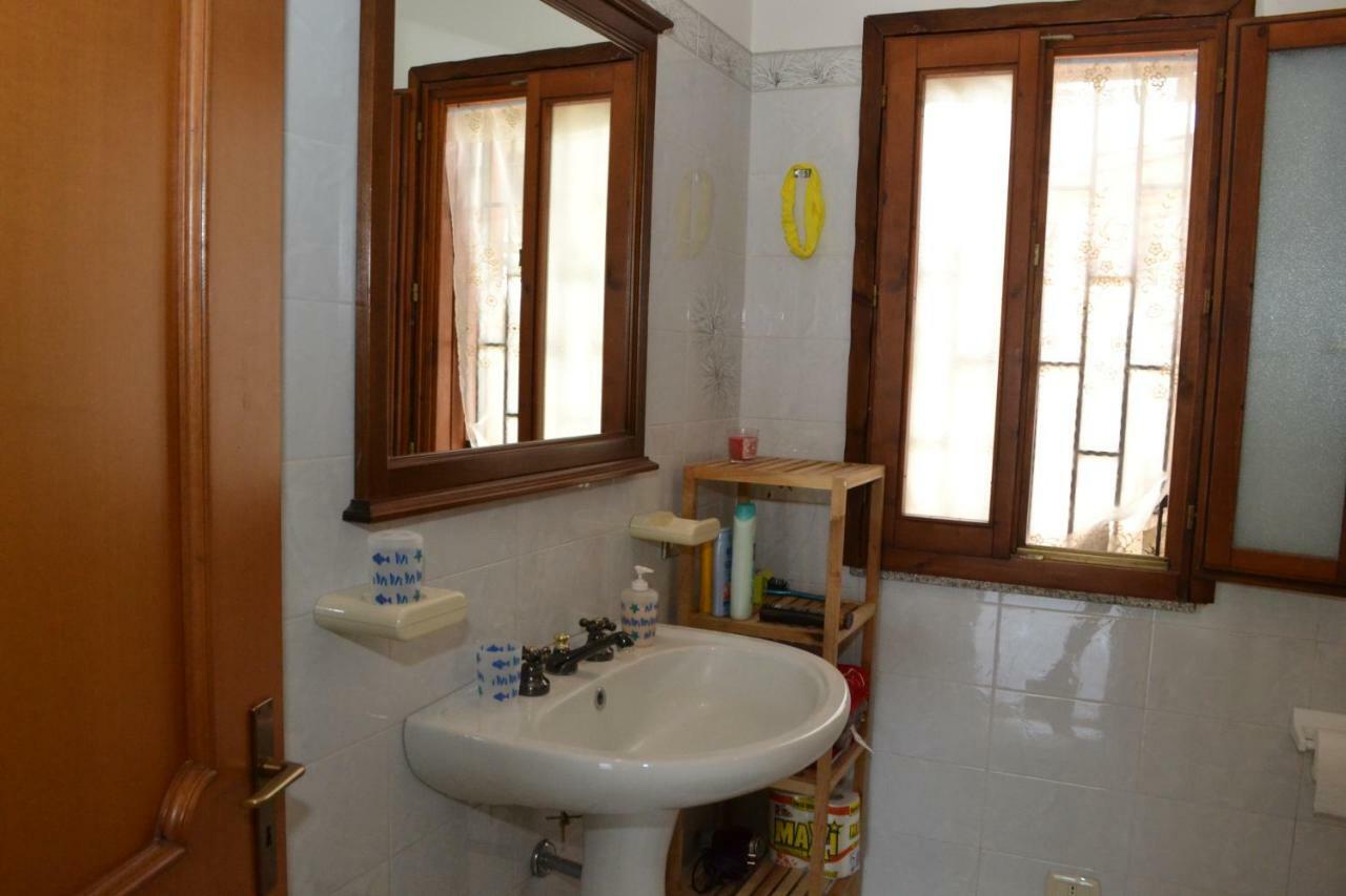 Villa Rosa - Ai Piedi Dell'Etna Brucoli Buitenkant foto