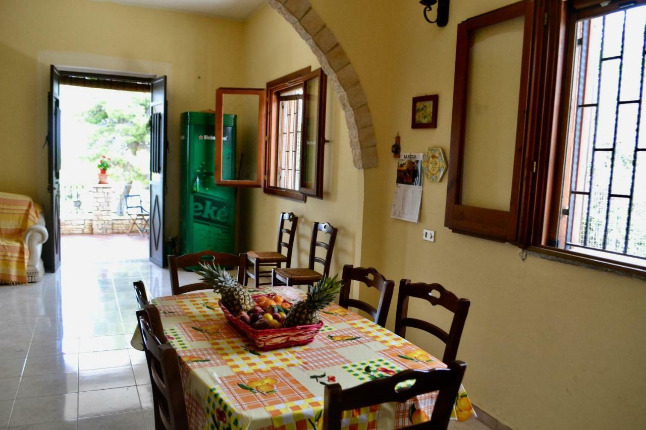 Villa Rosa - Ai Piedi Dell'Etna Brucoli Buitenkant foto