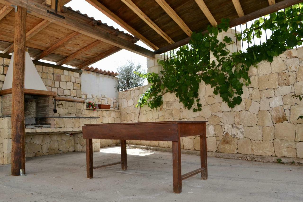 Villa Rosa - Ai Piedi Dell'Etna Brucoli Buitenkant foto